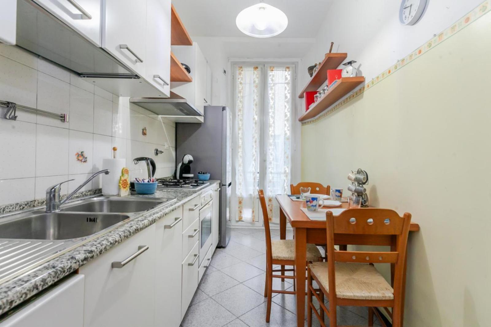 "Ca Niella" Art And Fun 9 Minutes From The Sea Apartment Savona Ngoại thất bức ảnh
