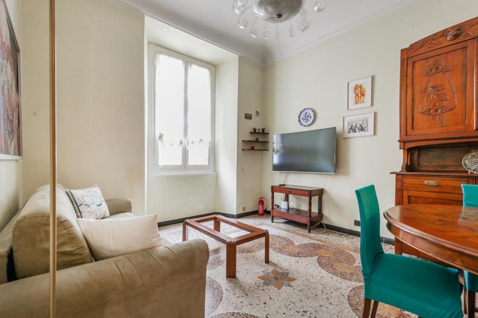 "Ca Niella" Art And Fun 9 Minutes From The Sea Apartment Savona Ngoại thất bức ảnh