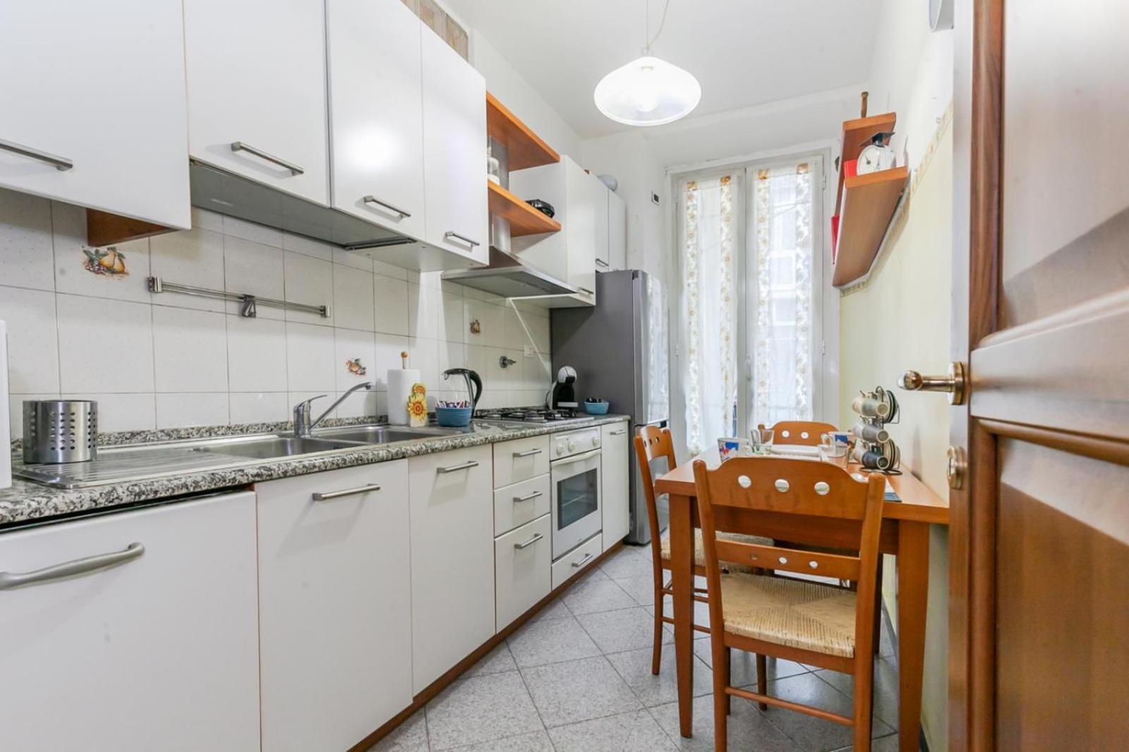 "Ca Niella" Art And Fun 9 Minutes From The Sea Apartment Savona Ngoại thất bức ảnh
